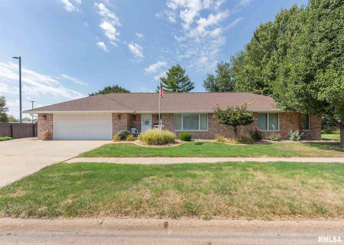 324 2nd St., Milan, IL 61264