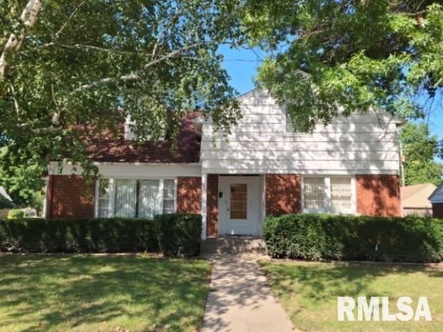 2391 29th St., Moline, IL 61265