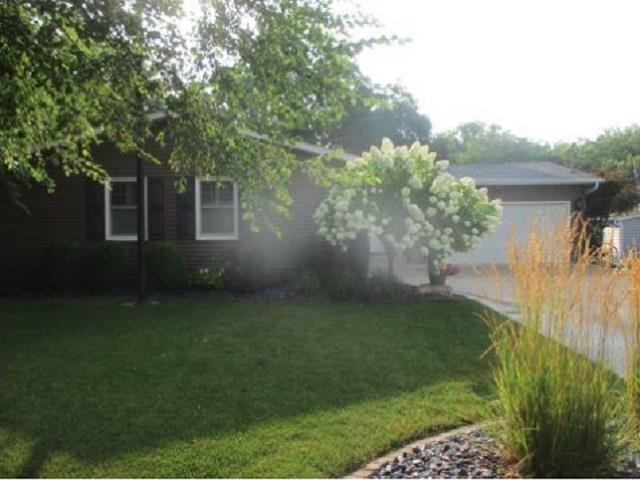 701 E 5th St., Coal Valley, IL 61240