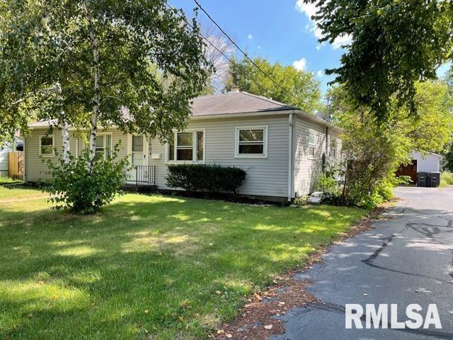 1604 18th Ave., Rock Island, IL 61201