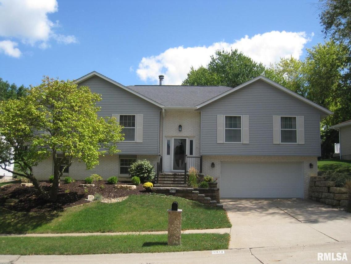 3414 32nd St., Moline, IL 61265