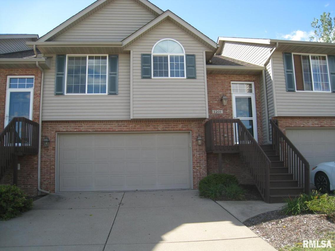 1201 33rd Avenue Cir., Silvis, IL 61282