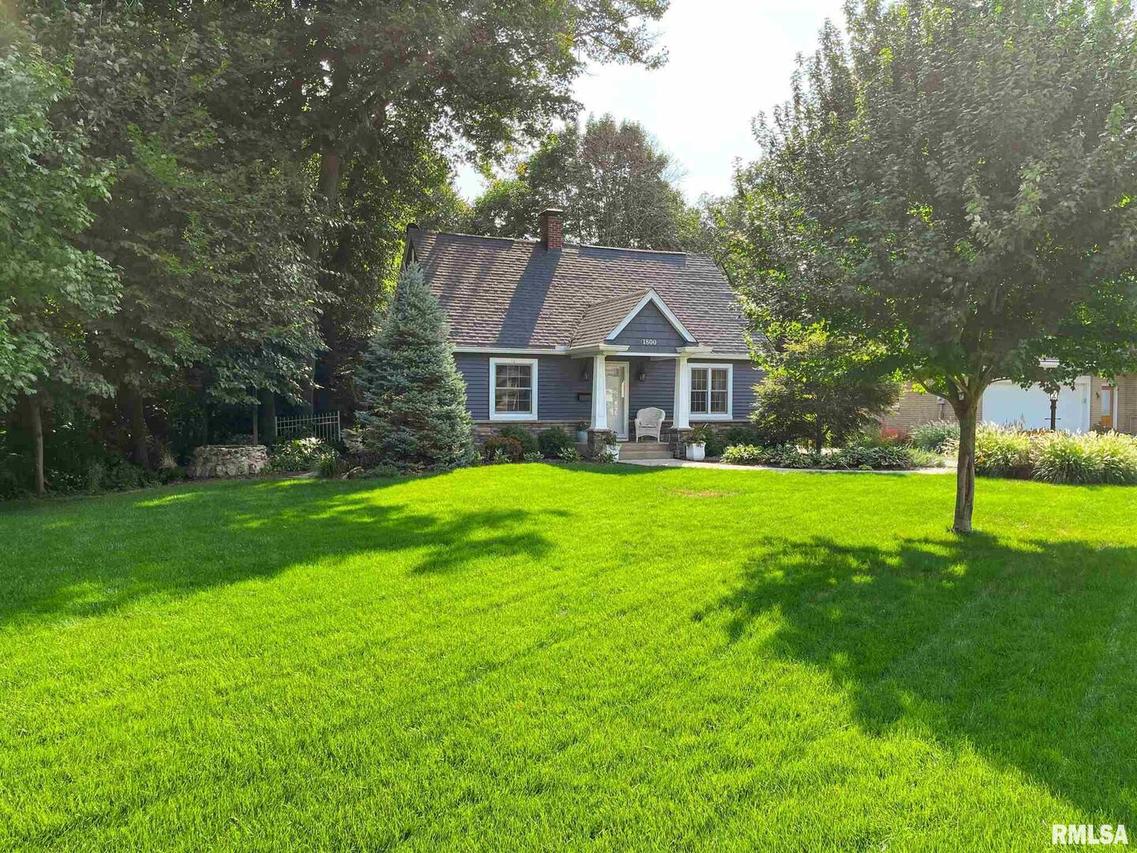 1800 46th St., Moline, IL 61265