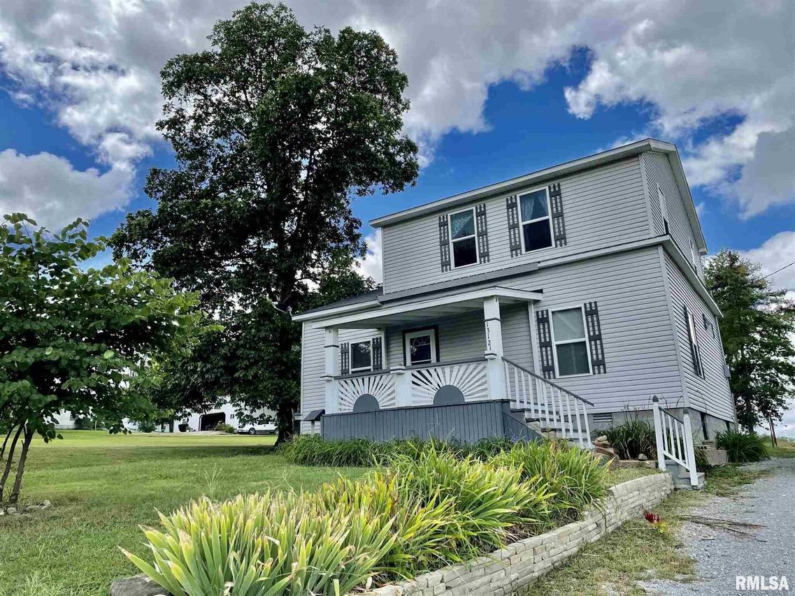 13121 County Line Rd., Macedonia, IL 62860