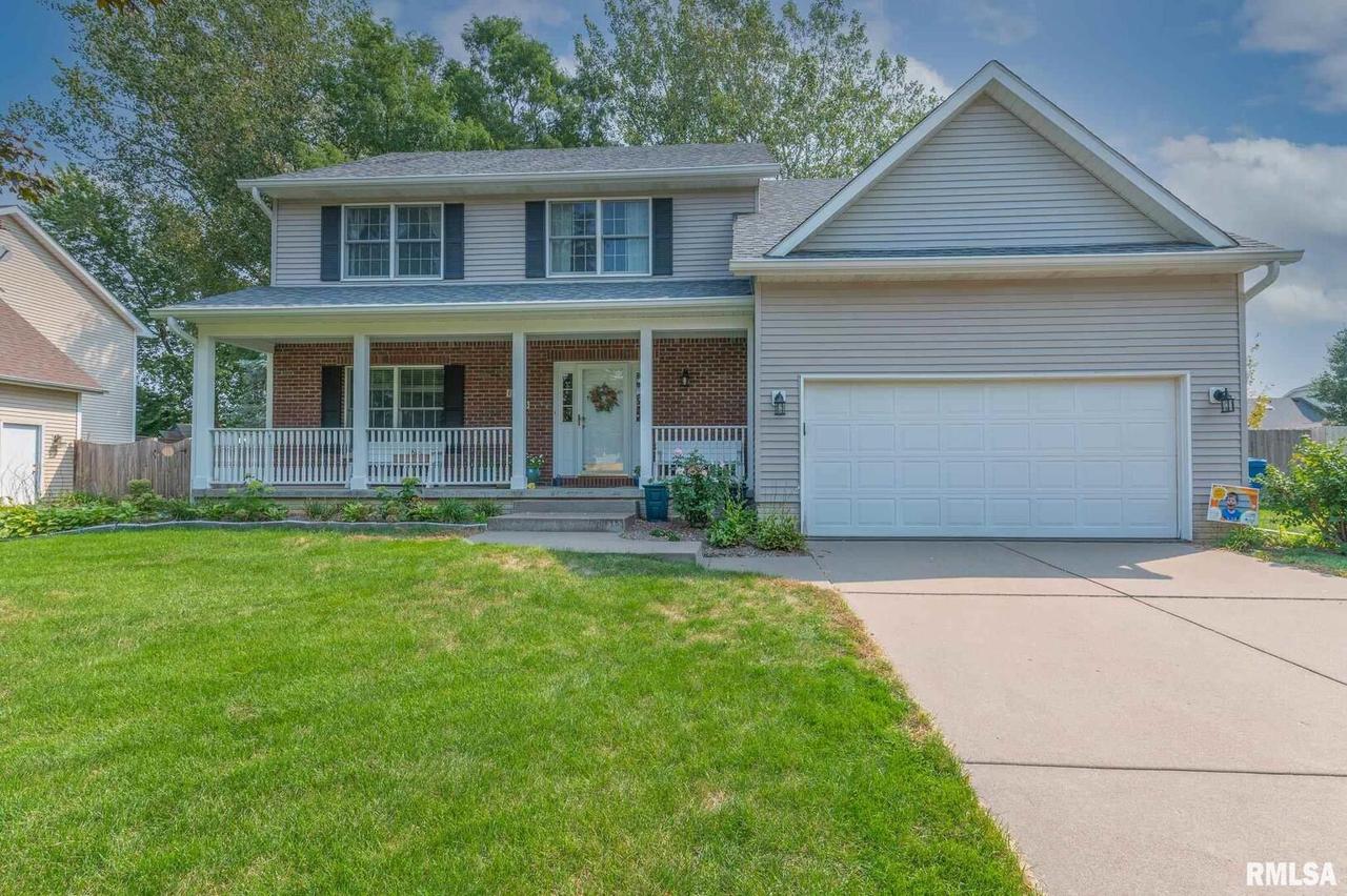 1103 E 5th St., Coal Valley, IL 61240