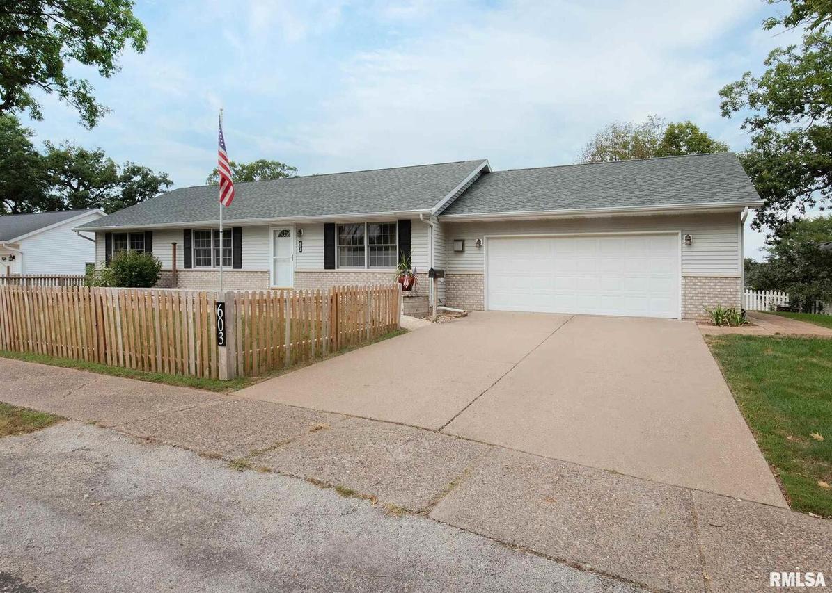 603 2nd Ave. #C, Silvis, IL 61282