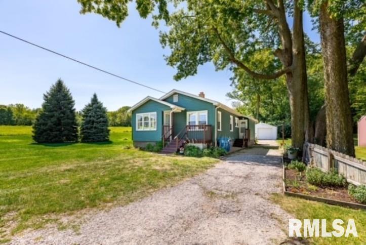 901 Mansur Ave., Carbon Cliff, IL 61239