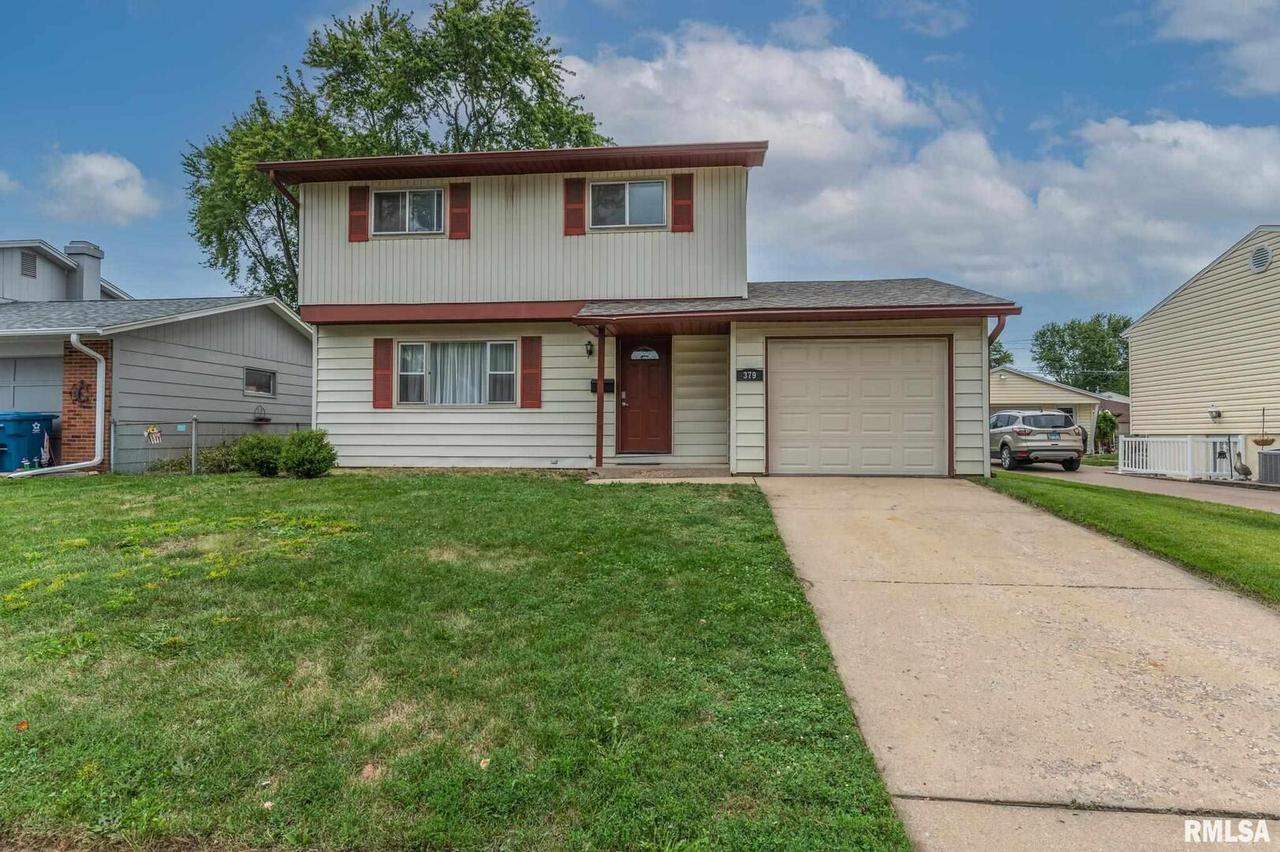 379 39th Ave., East Moline, IL 61244