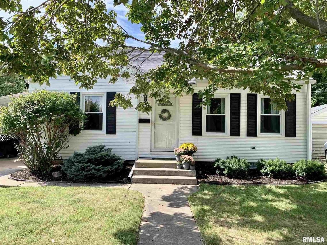 44 Blackhawk Hills Ct., Rock Island, IL 61201