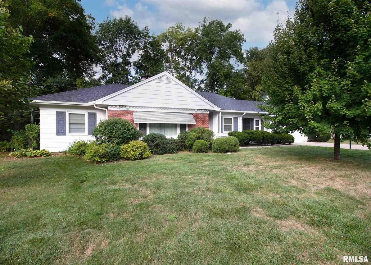 2112 21st St., Rock Island, IL 61201