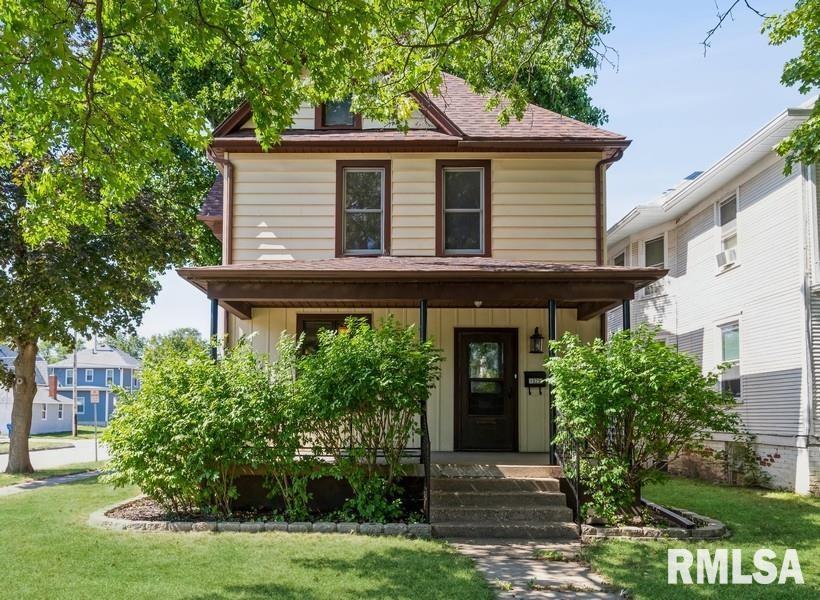 1925 15th St. #A, Moline, IL 61265