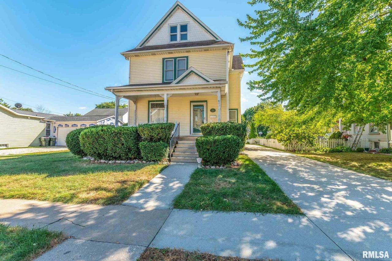 122 E North St., Geneseo, IL 61254