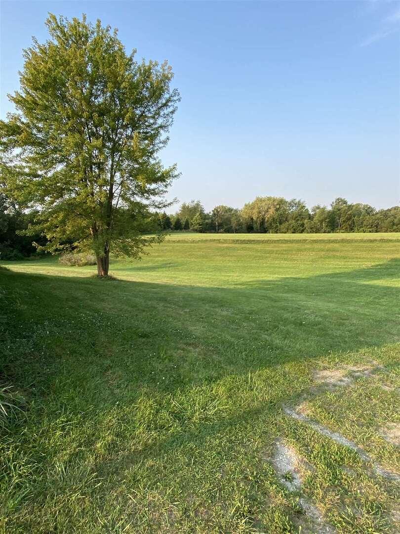 1398 252nd St., Matherville, IL 61263