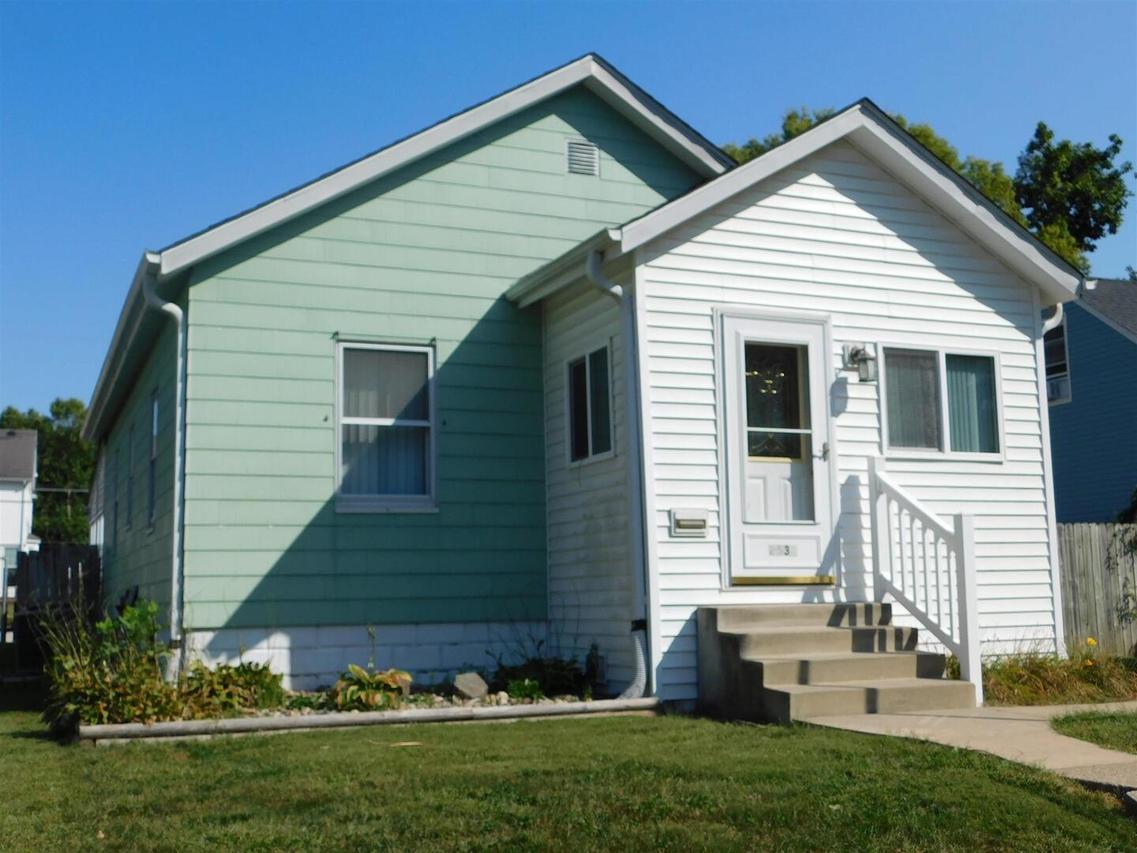 2531 29 1/2 St., Rock Island, IL 61201