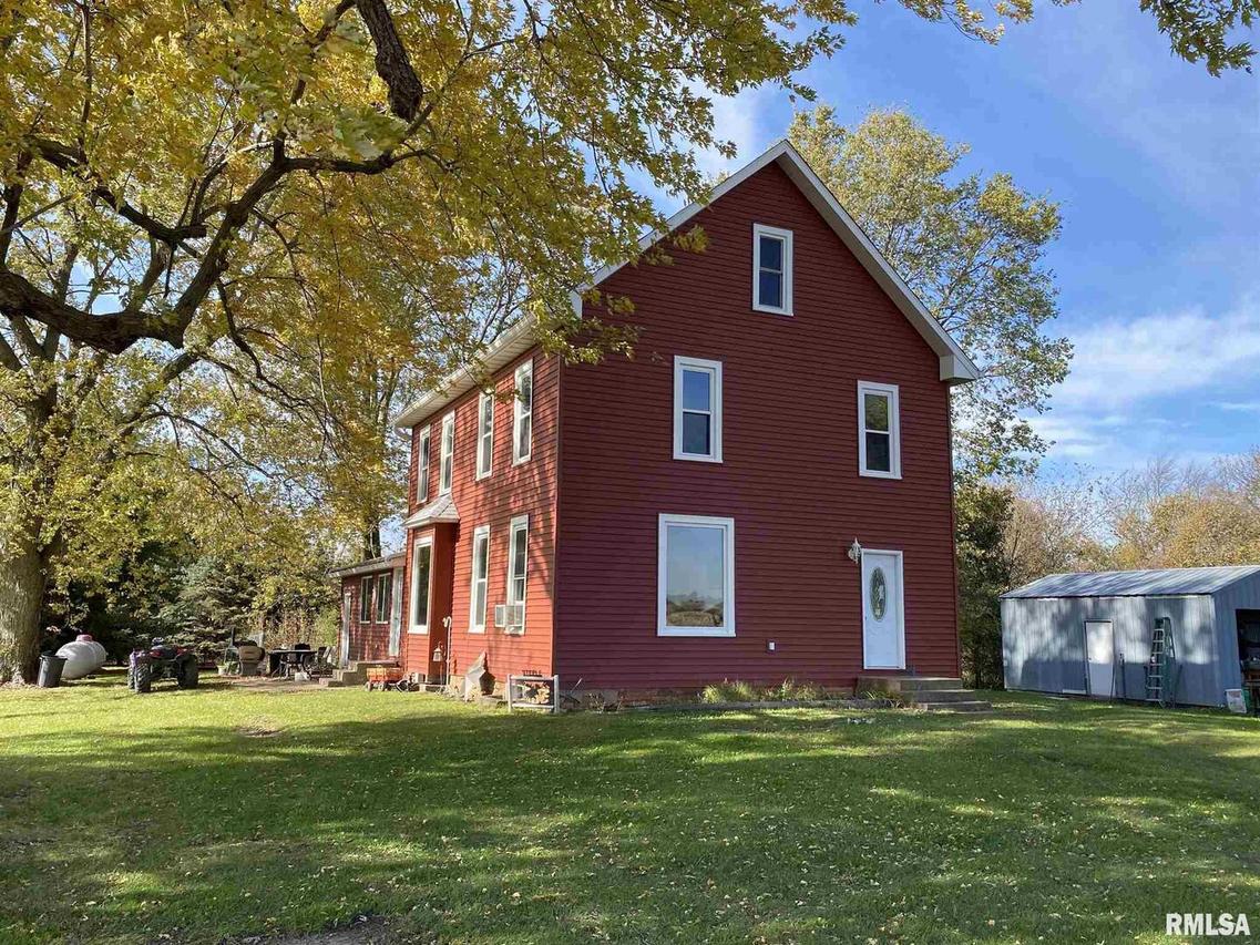 6415 134th Ave., Coal Valley, IL 61240