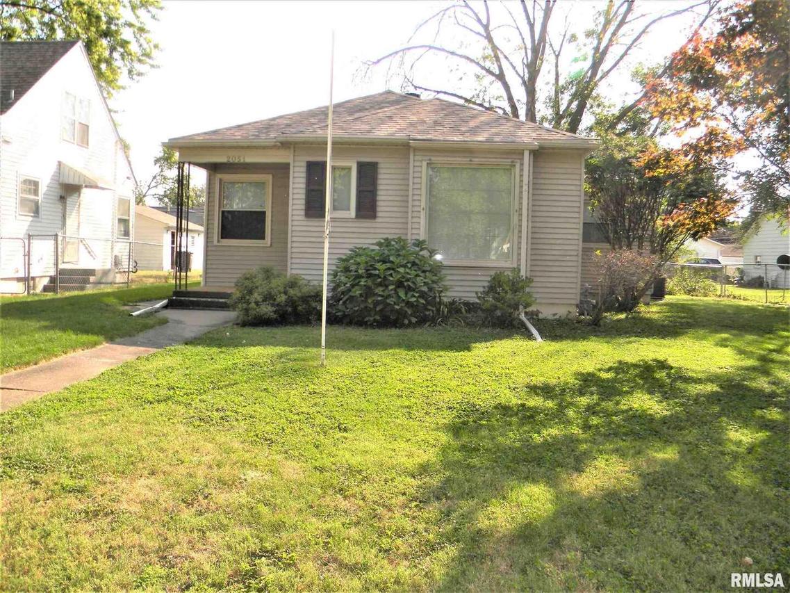 2051 44th St., Rock Island, IL 61201