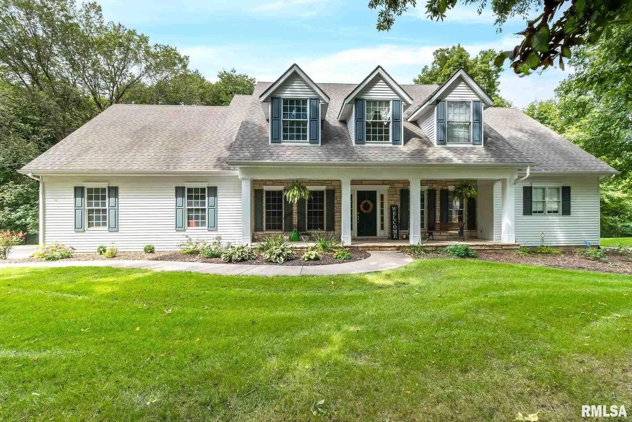 2 Eagle Pointe Ln., Rapids City, IL 61278