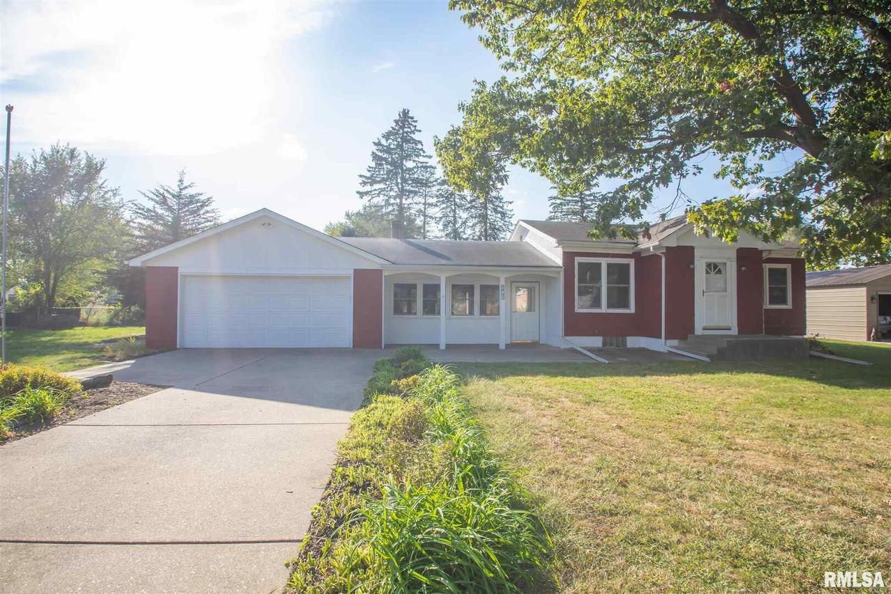 505 3rd St., Colona, IL 61241