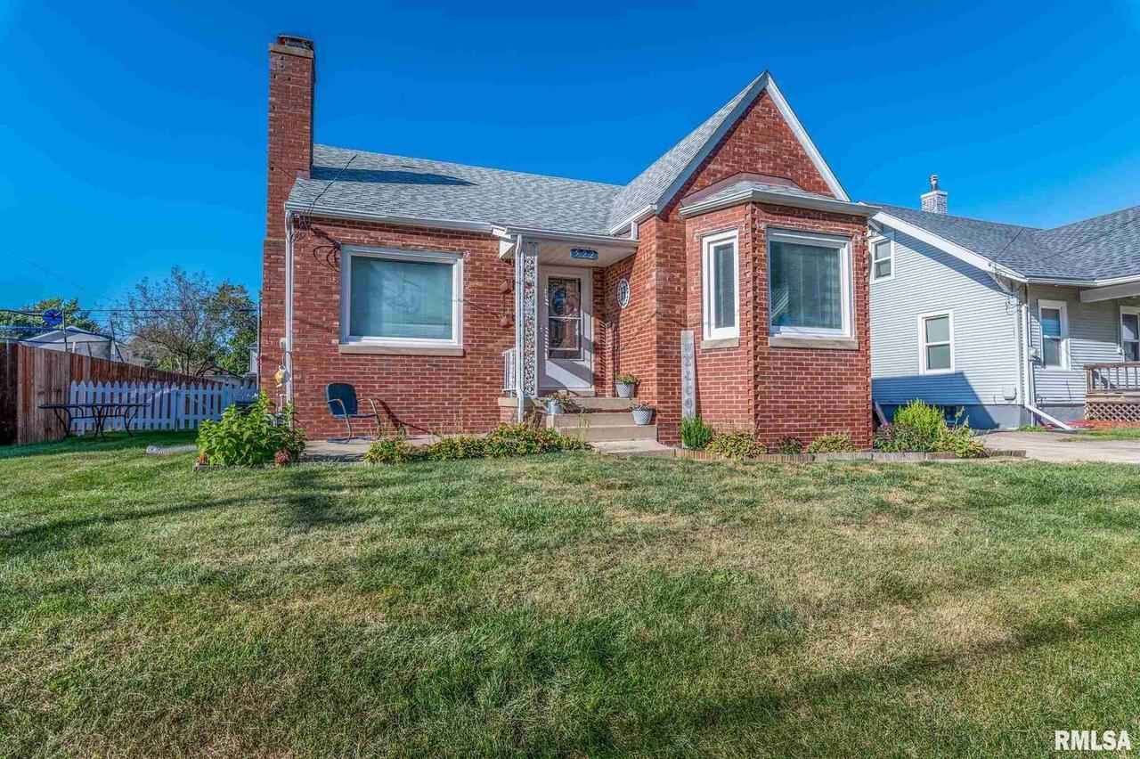 522 Pine St., Kewanee, IL