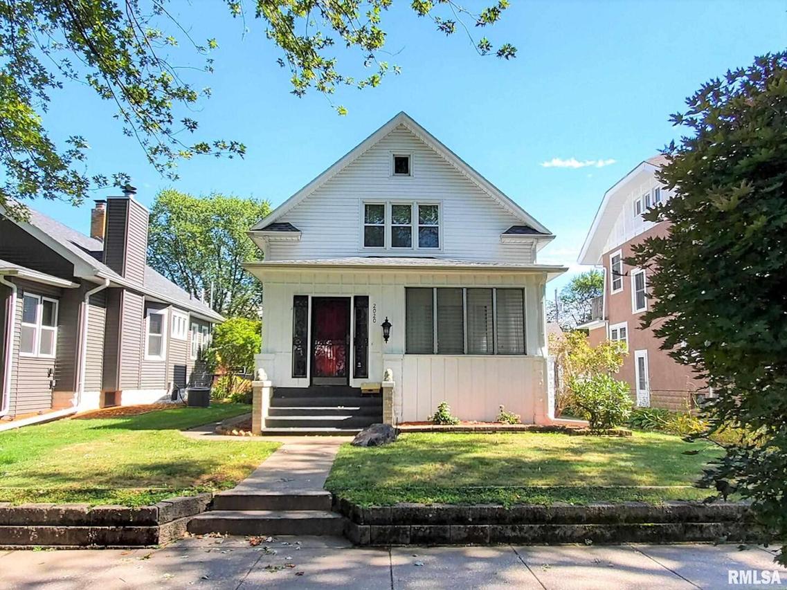 2020 13th St., Moline, IL 61265