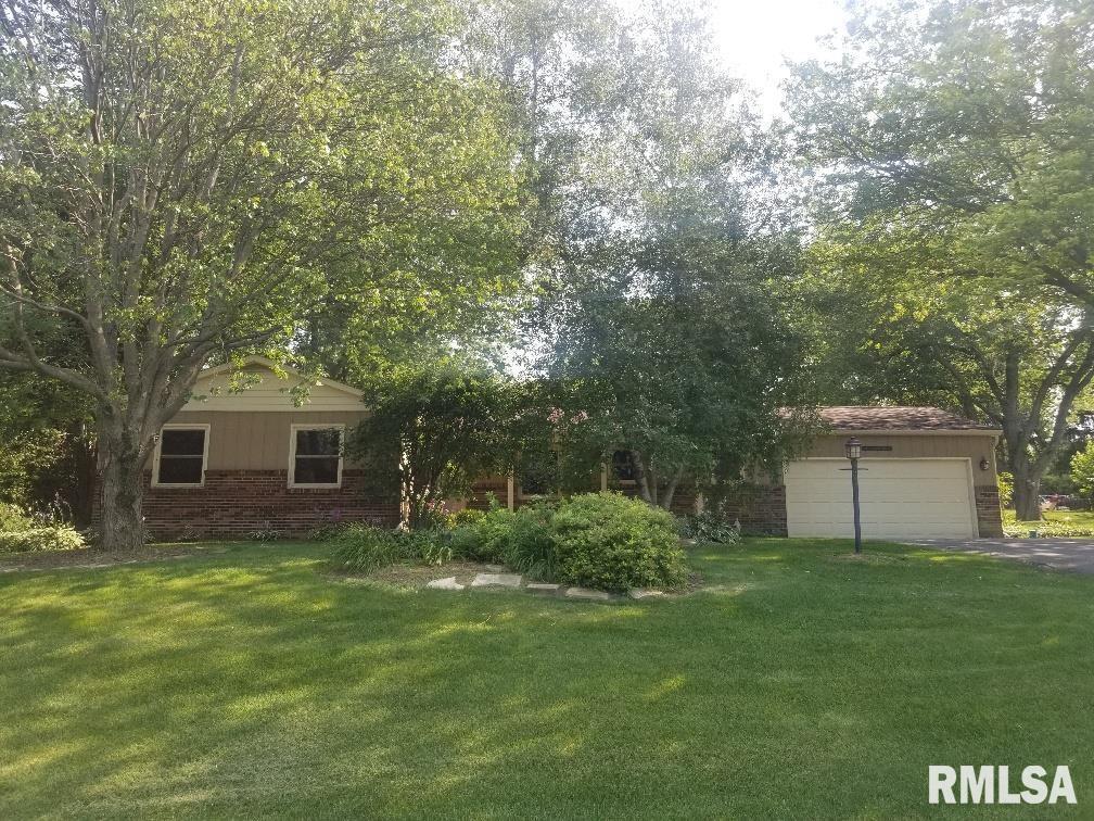 24069 Hillcrest Dr., Sterling, IL 61081