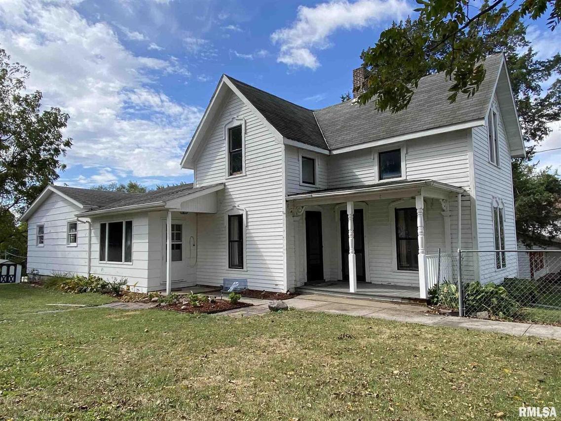 304 W Main St., Reynolds, IL 61279