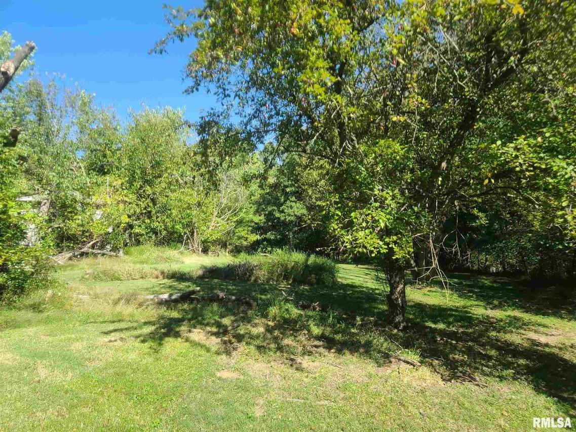 1072 Creal Springs Rd., Creal Springs, IL 62922