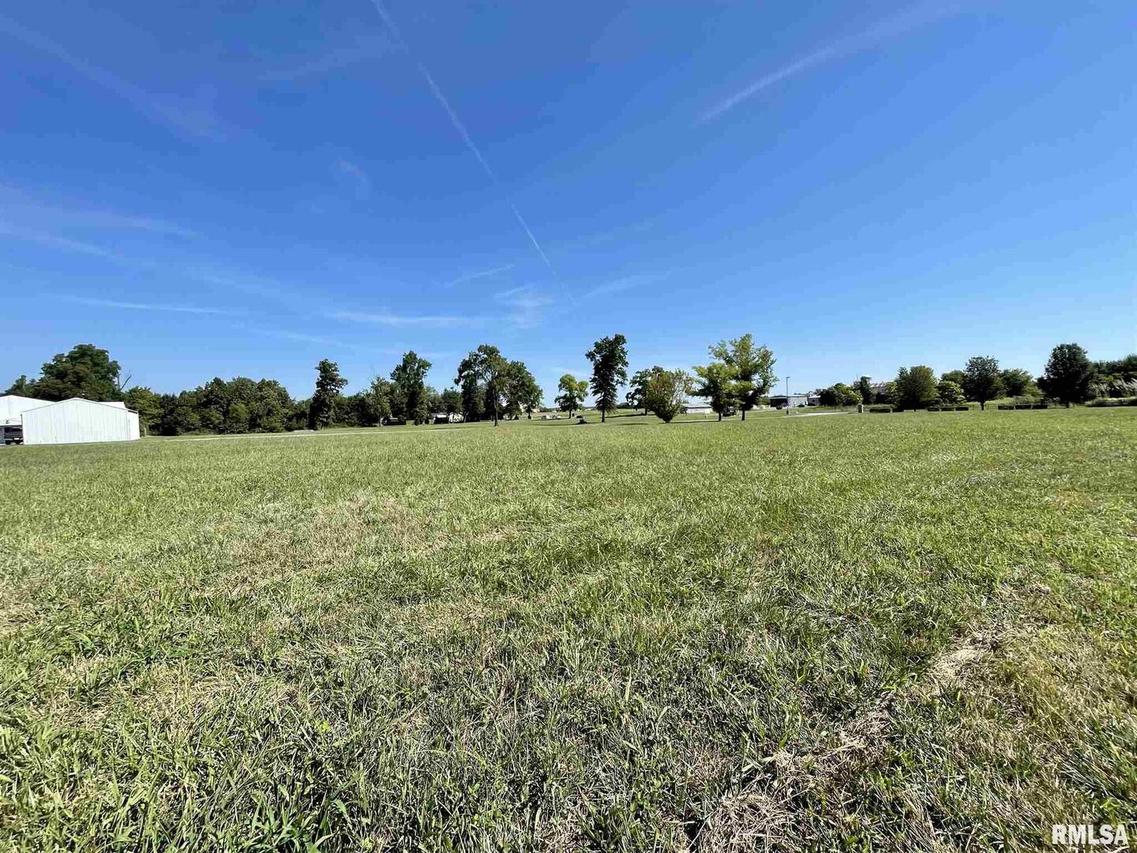 011 Professional Office Park Dr., Marion, IL 62959