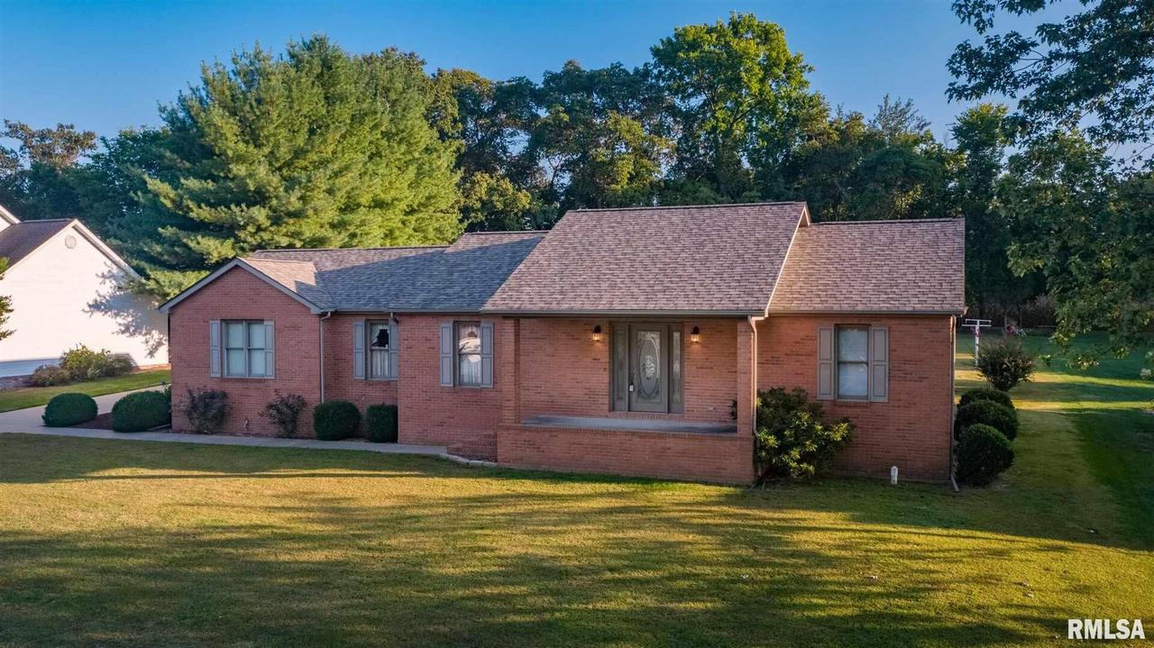 2701 Hickory Ln., Marion, IL 62959