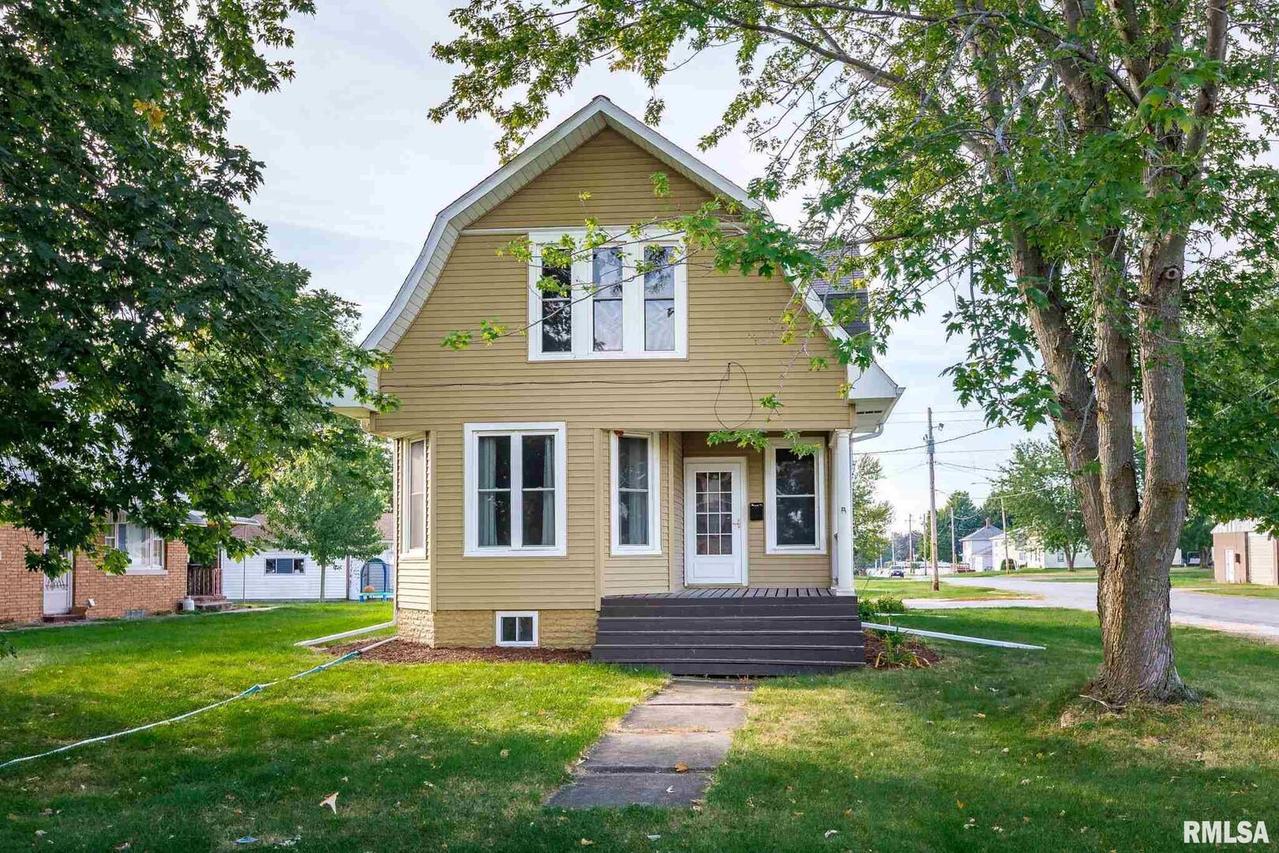 802 E Main St., Aledo, IL 61231