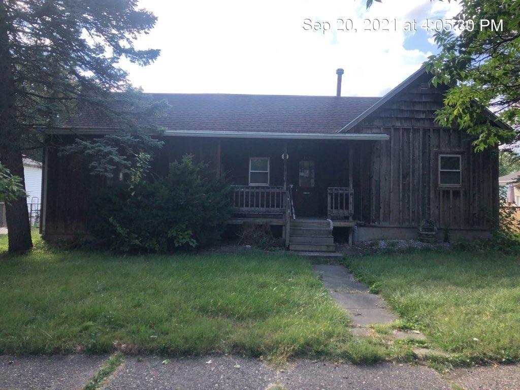 2421 15th St., Moline, IL 61265