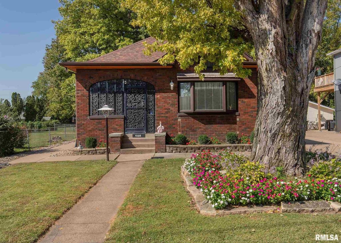 4108 9th St., Rock Island, IL 61201
