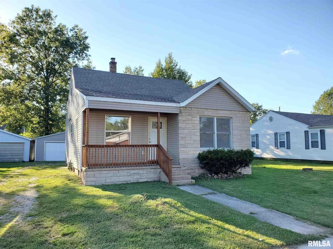 302 2nd St., Marion, IL 62959