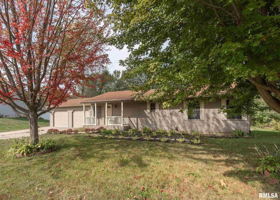 54 Lynwood Ave., Geneseo, IL 61254