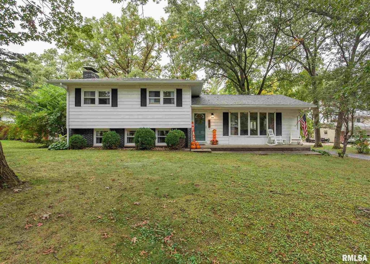 103 N Park Ave., Geneseo, IL 61254