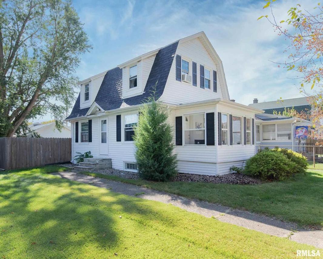 2532 19th Ave., Moline, IL 61265