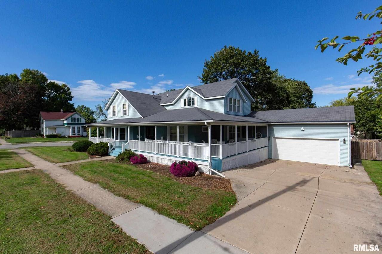 429 W 1st St., Geneseo, IL 61254