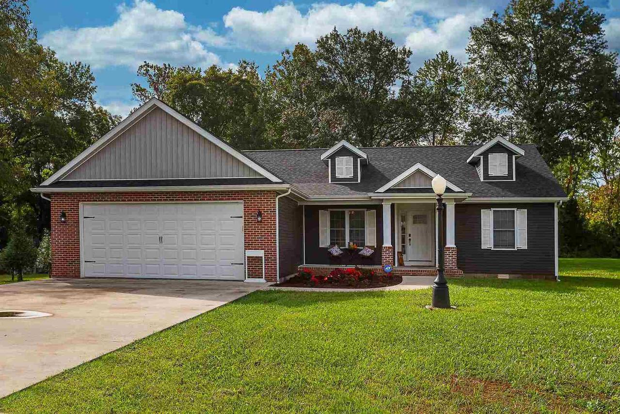 1115 Cheryl Dr., Carterville, IL 62918