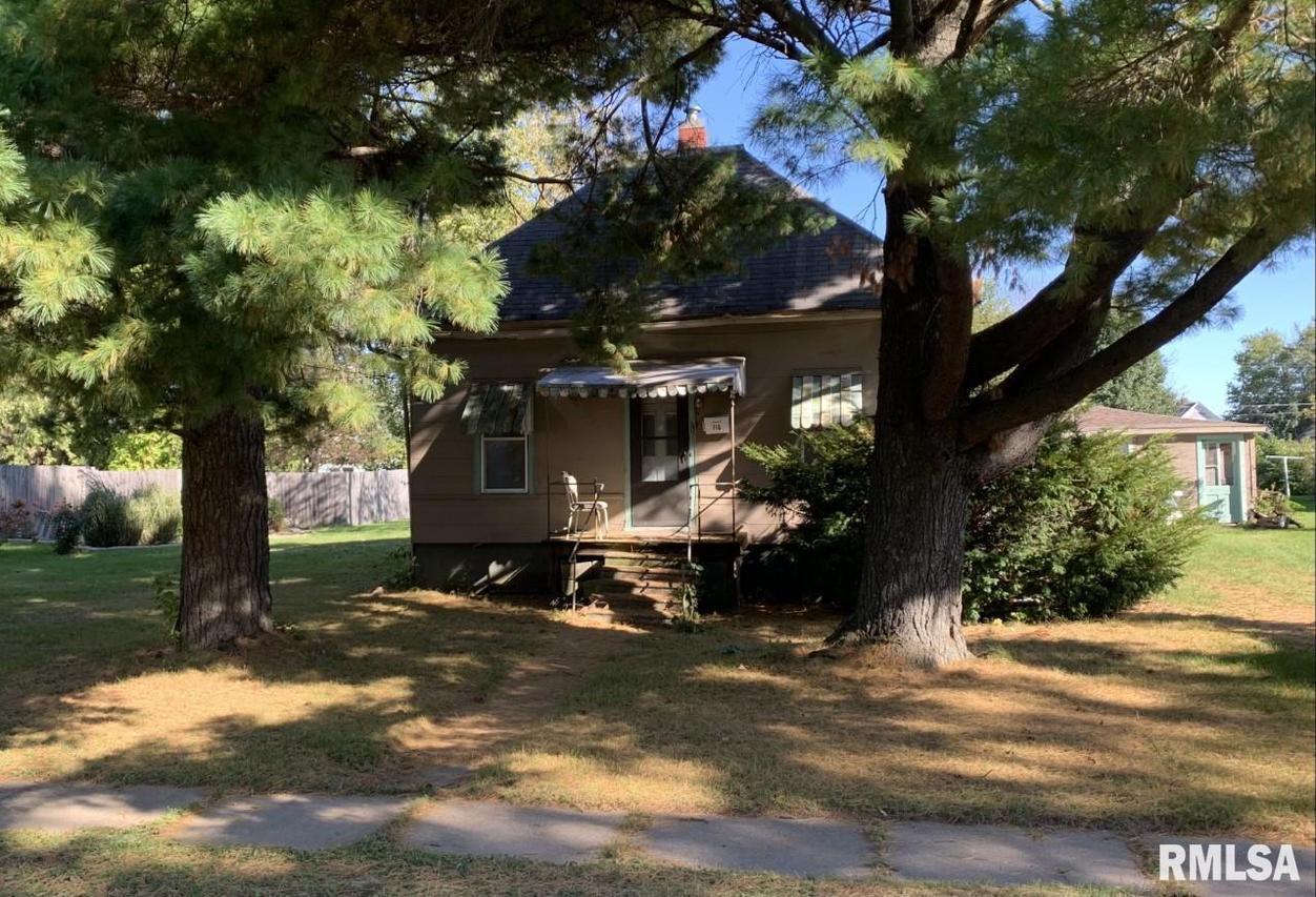 716 N Lexington Ave., Kewanee, IL 61443