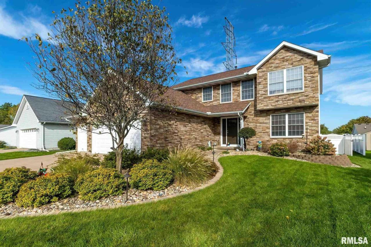 602 E 13th Avenue Ct., Coal Valley, IL