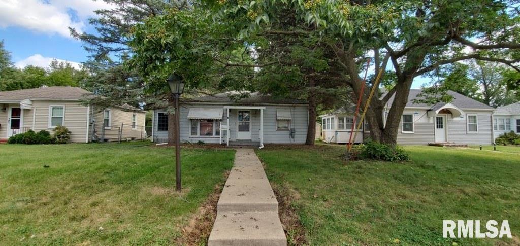 2014 9th St., Moline, IL 61265