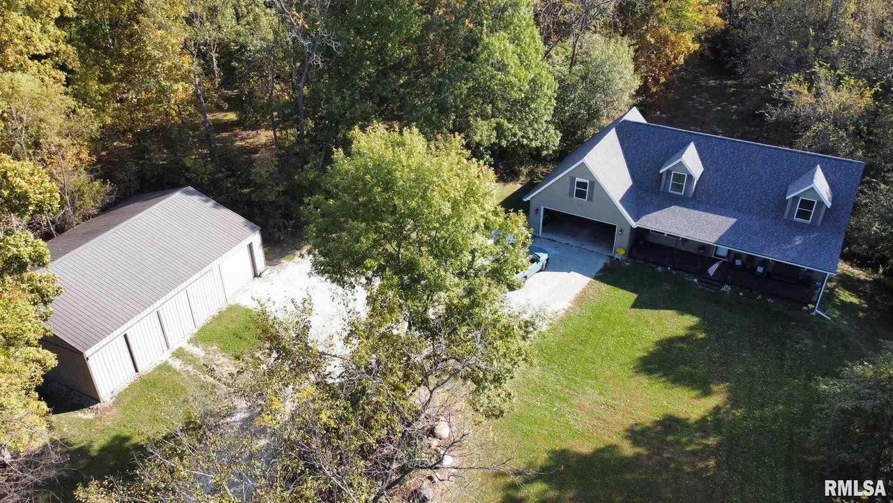 1593 300th St., Sherrard, IL 61281