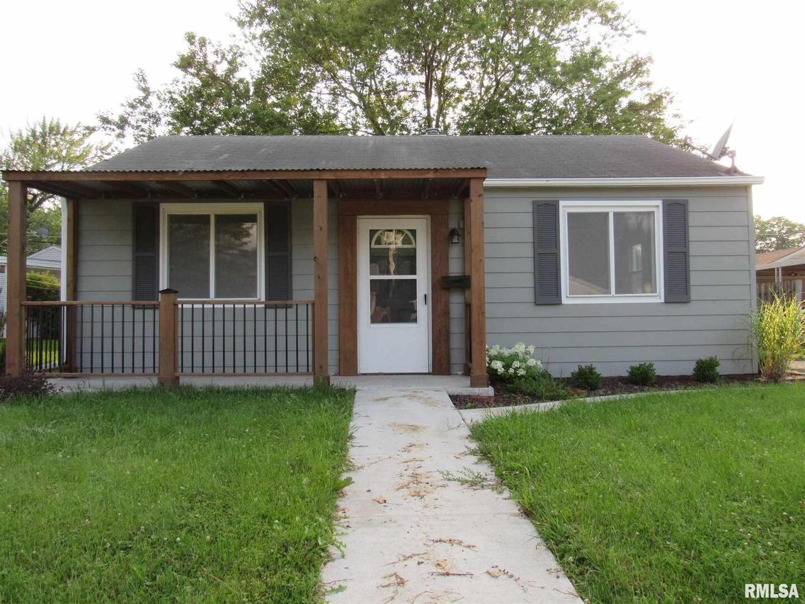 1311 39th St., Moline, IL 61265