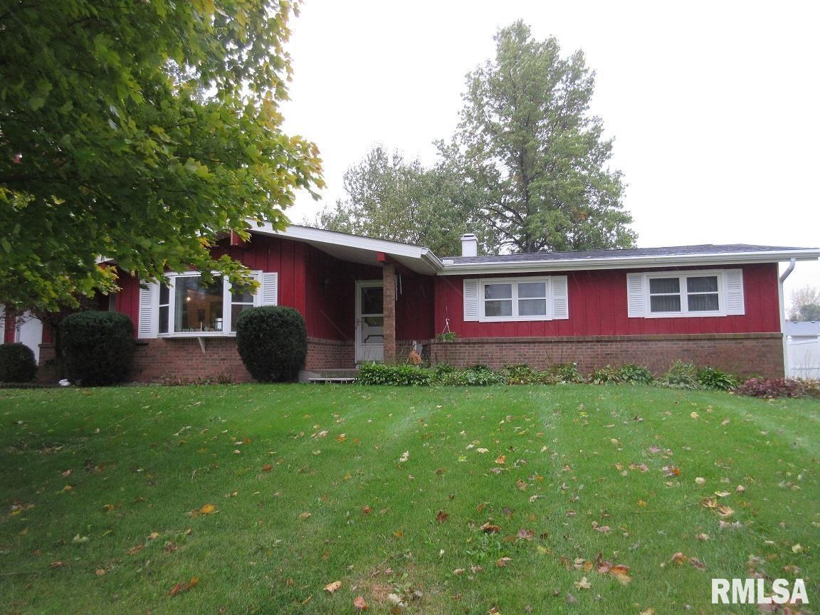 101 6th St., Cambridge, IL 61238