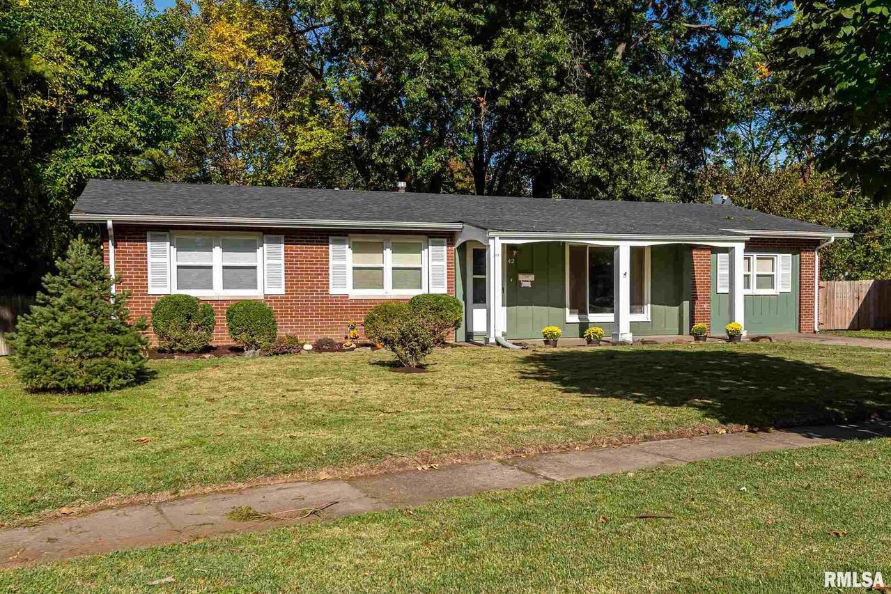 412 Skyline Dr., Carbondale, IL 62901