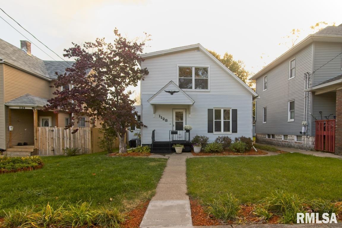 1128 25th St., Moline, IL 61265