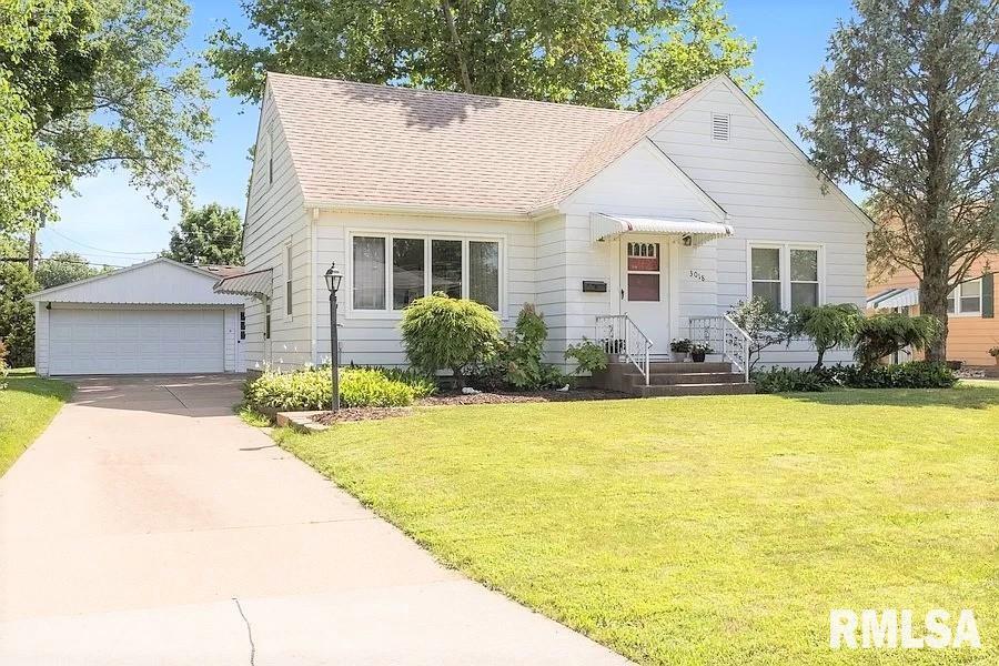 3018 37th Ave., Rock Island, IL 61201