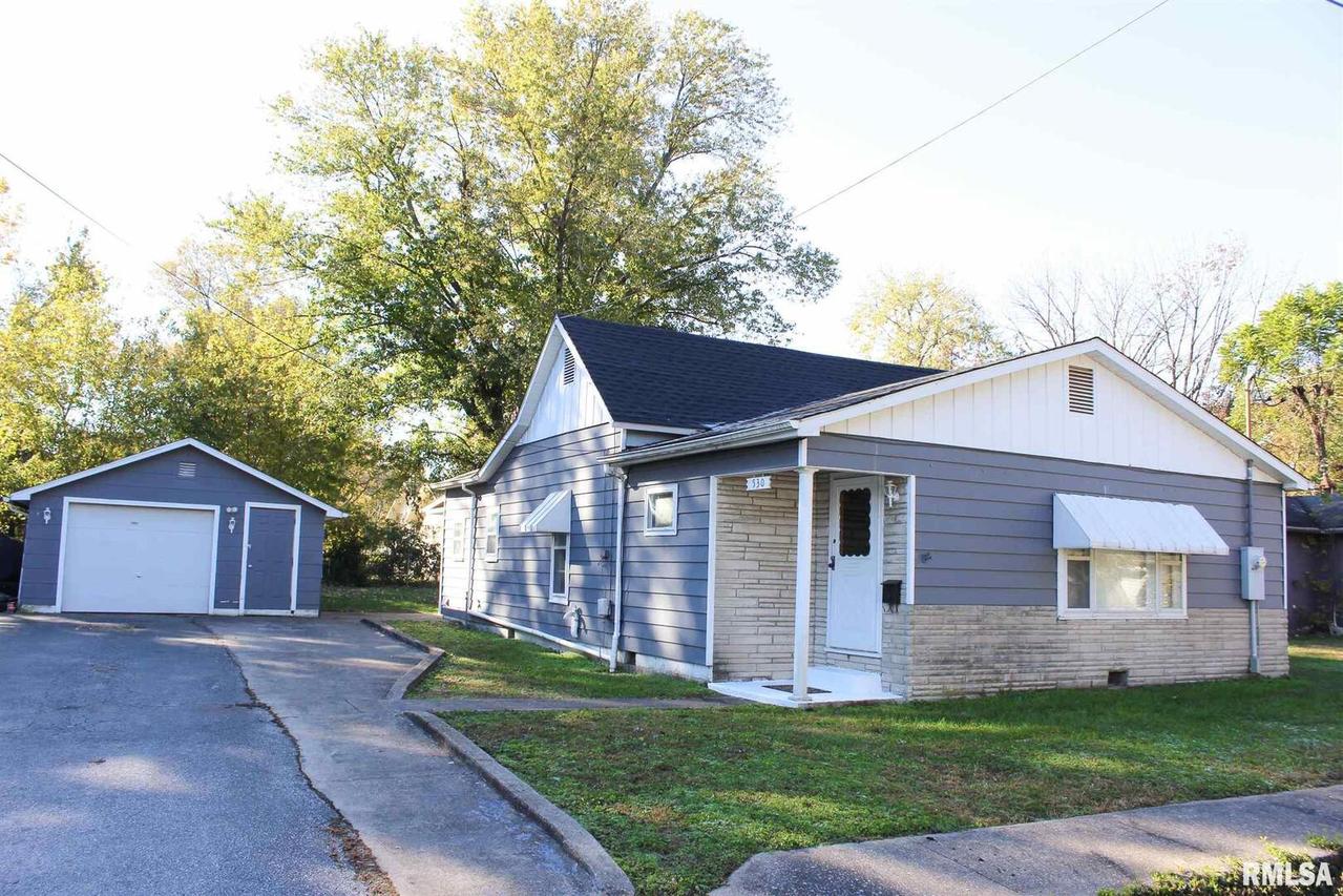 530 Burkett St., Benton, IL 62812