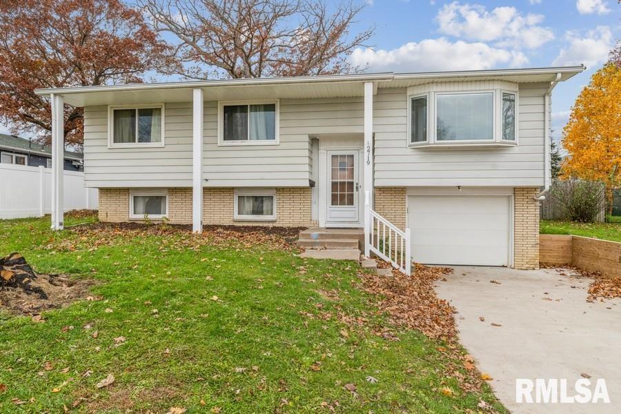 2719 9th St., East Moline, IL 61244