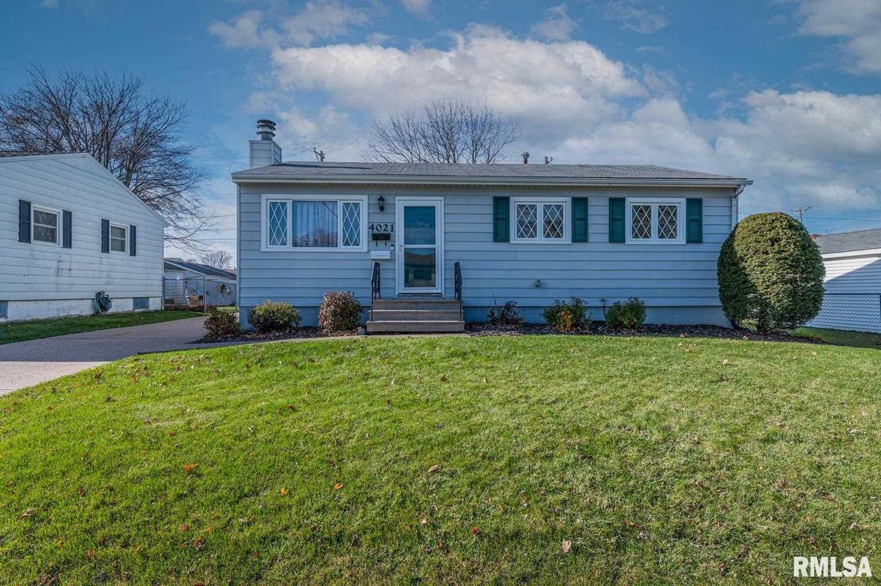 4021 10th St., East Moline, IL 61244
